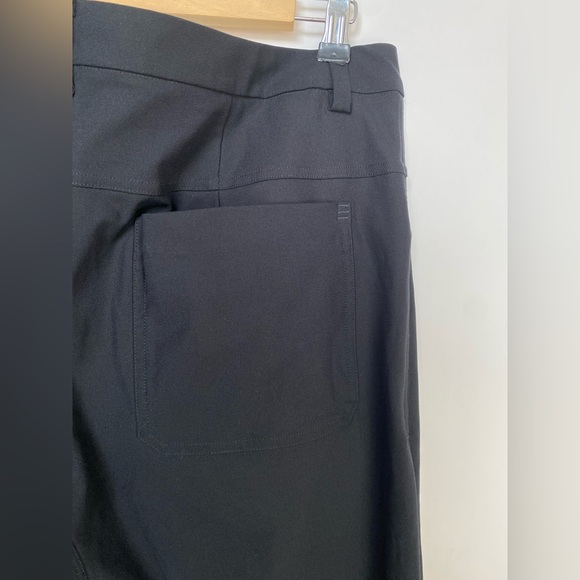 Lululemon Mens ABC Pant Classic Fit Size 36 Black Trousers 33”‎ inseam - Picture 9 of 16
